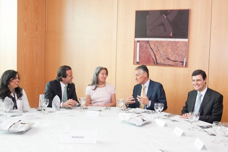 Dra. Luísa Salgueiro, member of the Assembly of the Portuguese Republic, myself, Dra. Ingrid Dhanis, President of the Portuguese Republic and Dr. Luís Portela