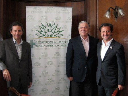 This same afternoonm, the 17th, me and Alvaro Roda had a meeting with Dr. Jorge Venegas, Public Health minister of the Oriental Republic of Uruguay