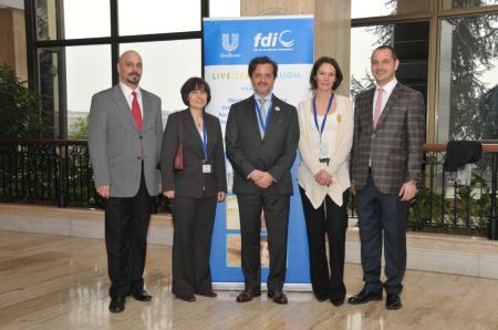 Me with Monica Carlile, Regional Professional Marketing Manager for Europe, on my right, Virginie Horn, FDI World Education and Development Manager at my left, and local Unilever representatives.
