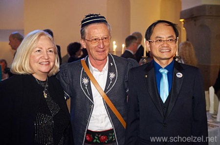 Kathryn Kell, Phillipe Rusca and Kim Chuan How.