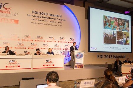 1000px-assembleia-01