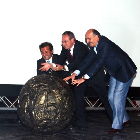 webimg-20130828-cerimonia-abertura-istambul-007